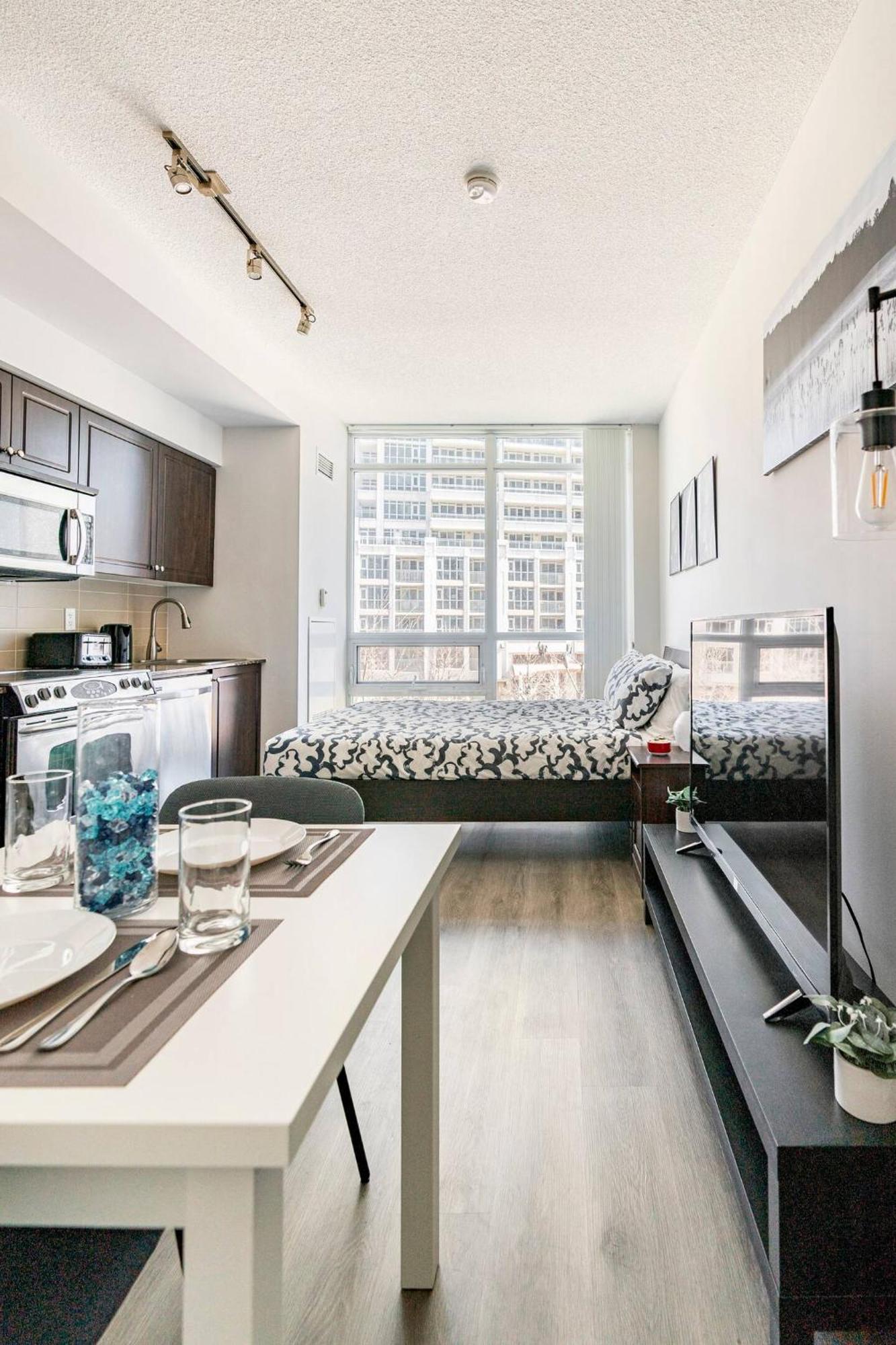 Luxury Suites Steps To Cn Tower تورونتو المظهر الخارجي الصورة